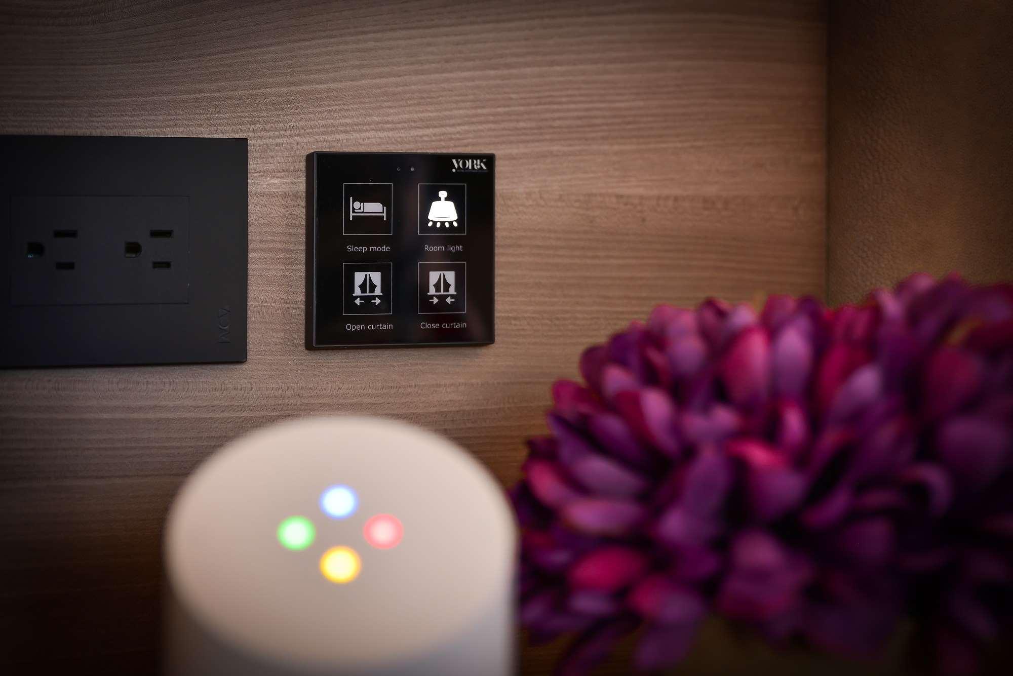 Hotel York Luxury Suites Medellin By Preferred Zewnętrze zdjęcie Smart home automation