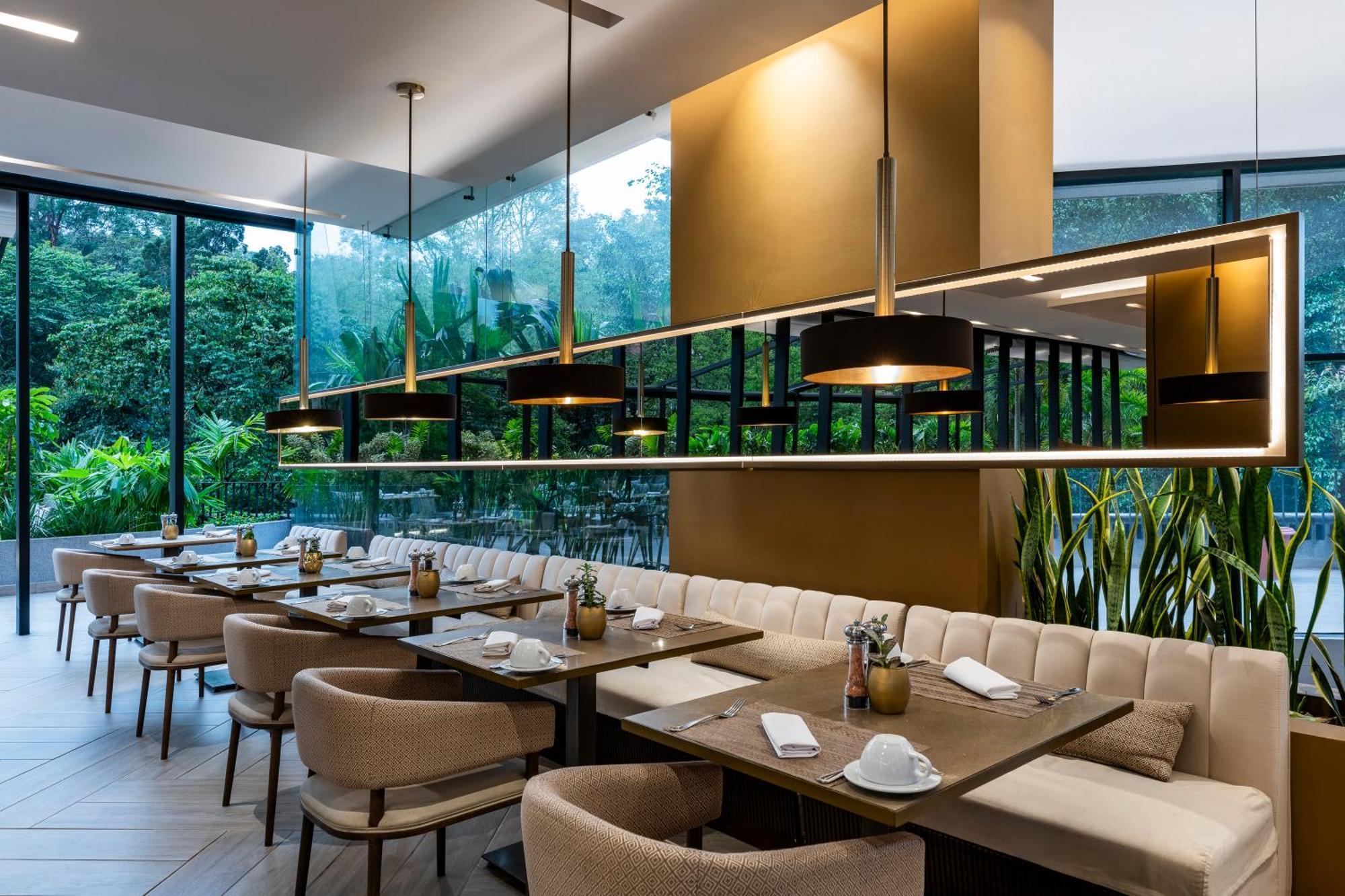 Hotel York Luxury Suites Medellin By Preferred Zewnętrze zdjęcie Restaurant